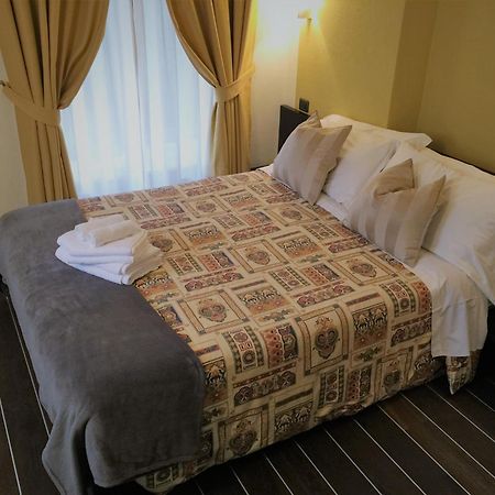 Hotel Nordend Gressoney-la-Trinité Quarto foto